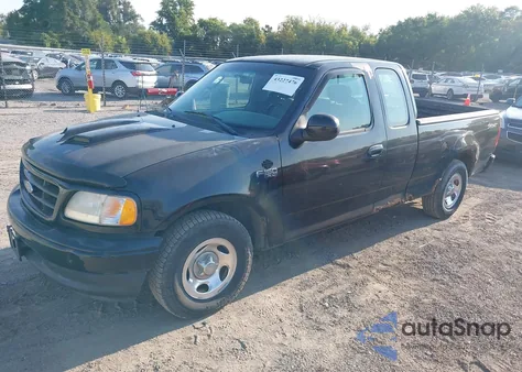 2003 Ford F-150 Xl/Xlt z USA, uszkodzony, nr VIN 1FTRX172X3KA46332